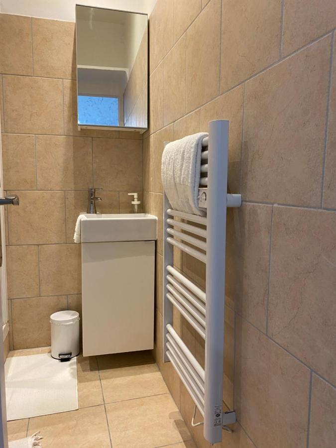 טולון Studio Equipe-Climatise Avec Balcon Au Mourillon A 20M De La Plage מראה חיצוני תמונה